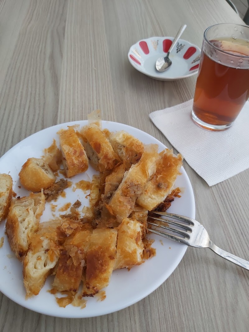 Agam Börek