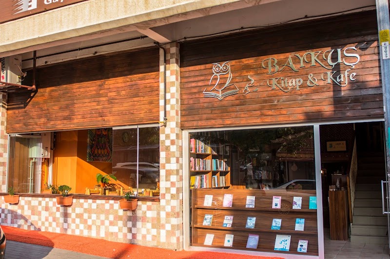 Baykuş Kitap&Kafe