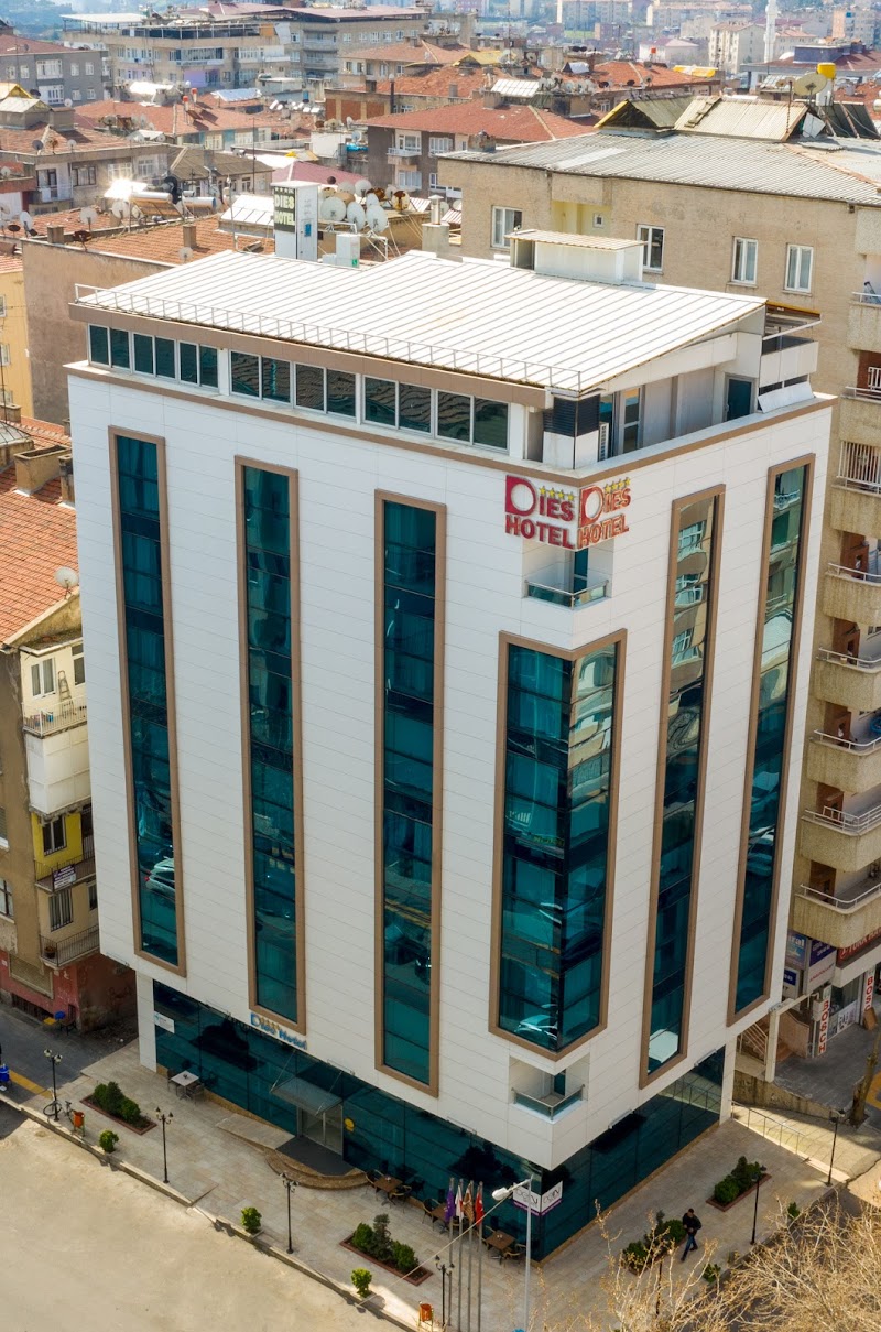 Dies Otel
