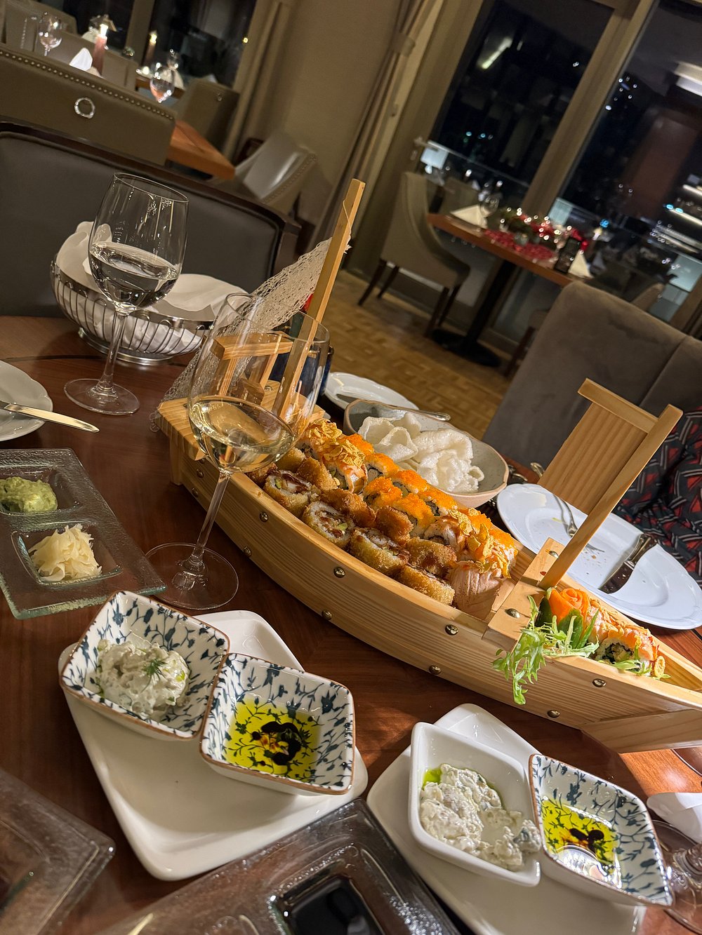 Fora Restaurant