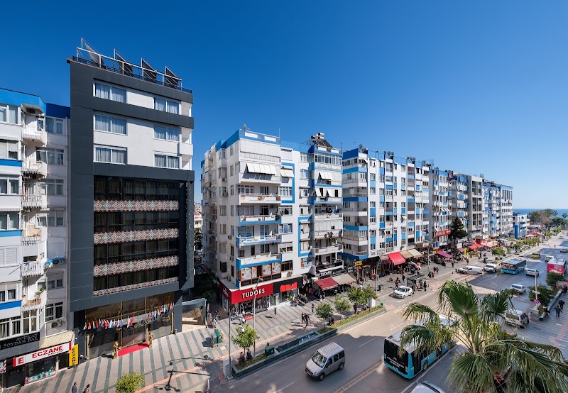 Grand Güllük Hotel