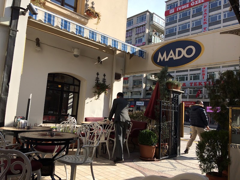 Mado Cafe