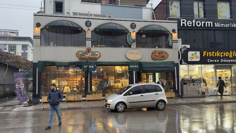 Missfirincafe