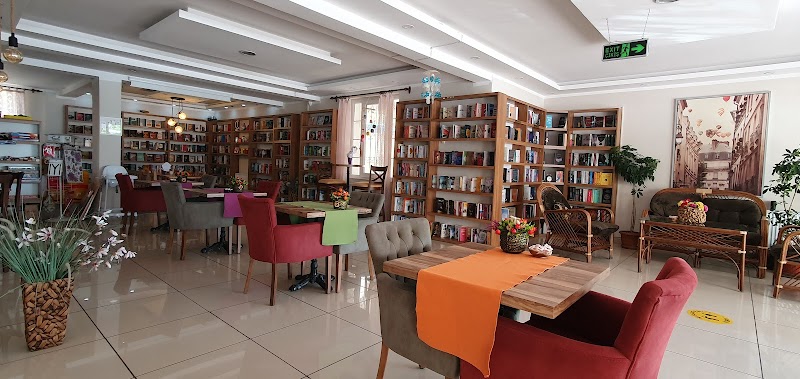 Nevşehir Nar Kitap Kafe