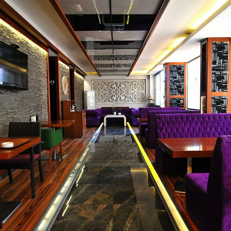 Roxo Cafe