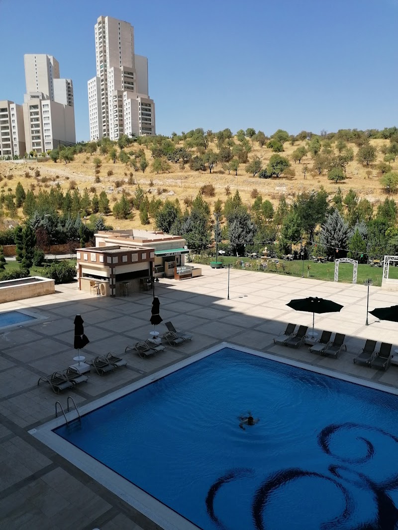 Vali Konağı