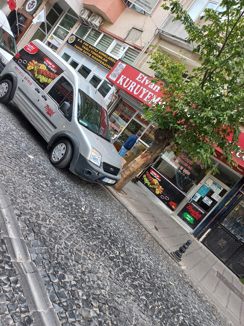 Ziyafet Çiğköfte