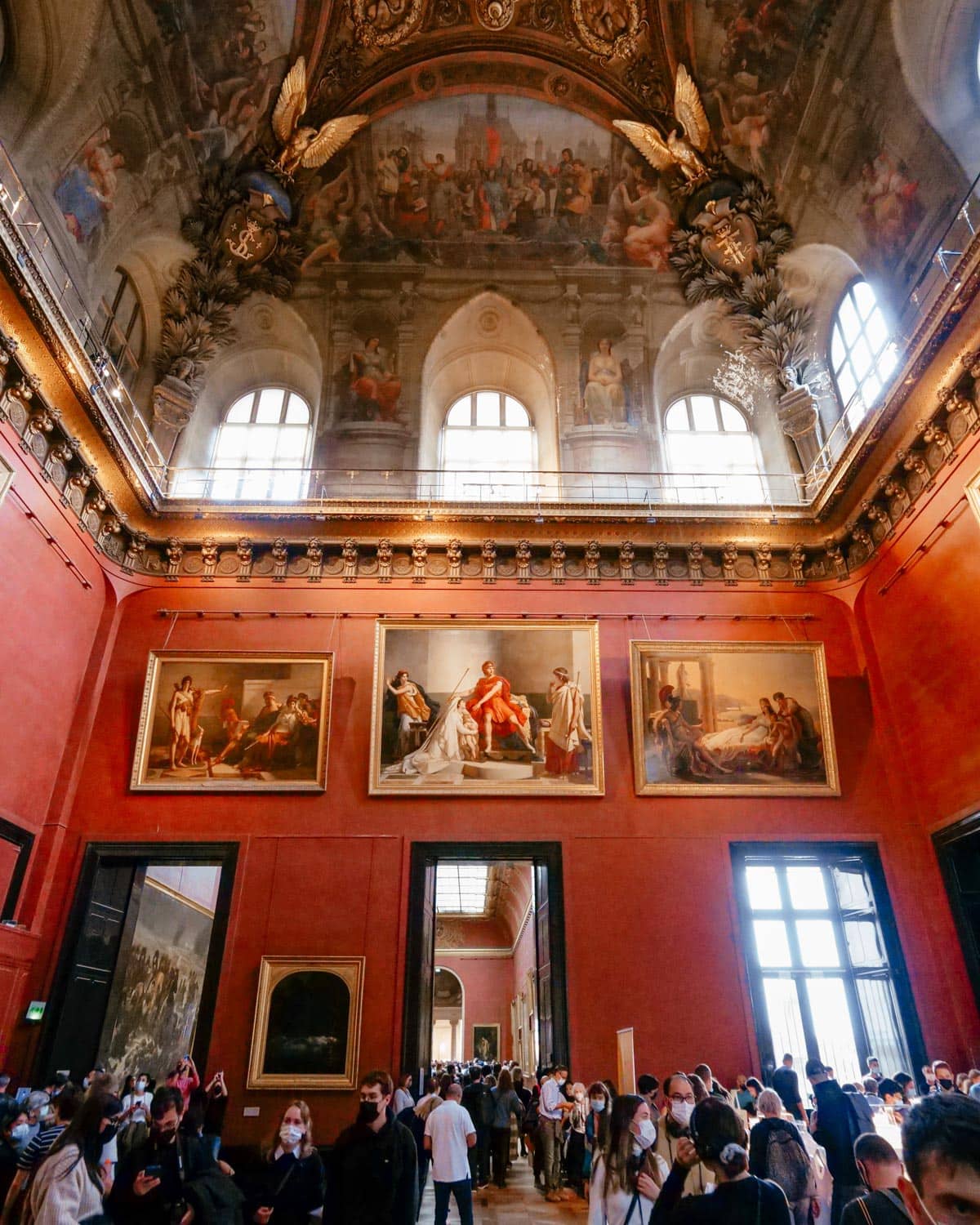 Paris'in İncisi: Louvre Müzesi ve Bilmeniz Gereken Her Şey